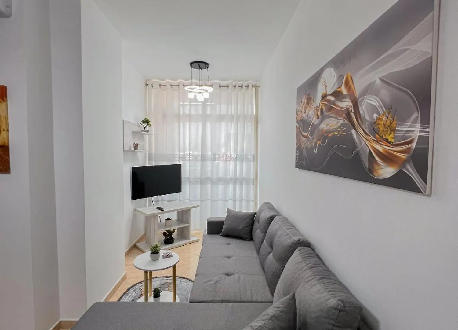 Tirana City Stay Apartments 0*,